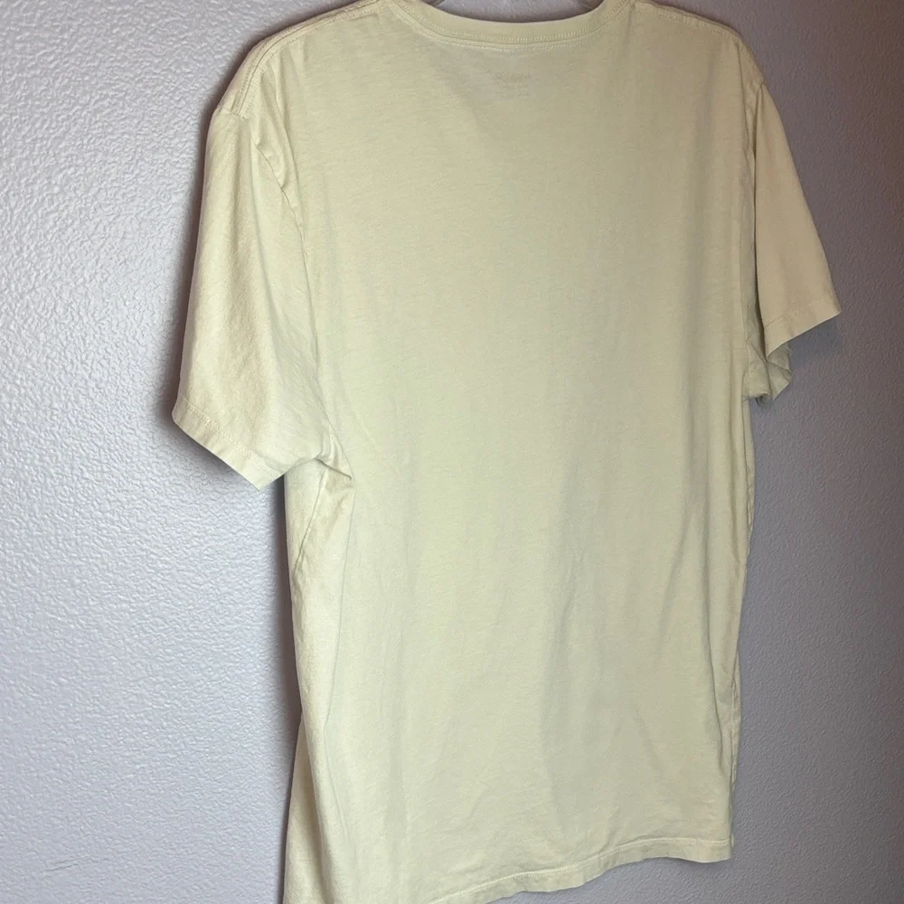 J. Crew Men's Short Sleeve Slim-Washed XL Tee in Cream